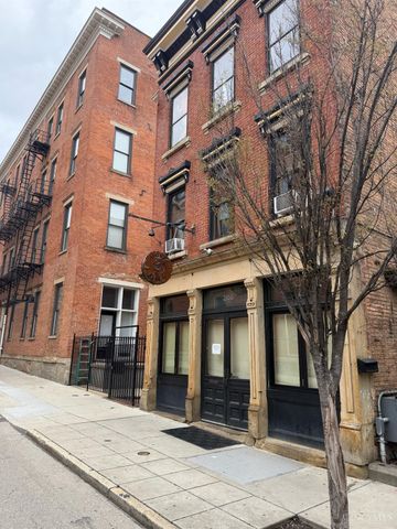 1202 Main Street, Cincinnati, OH 45202
