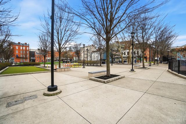 1202 Main Street, Cincinnati, OH 45202