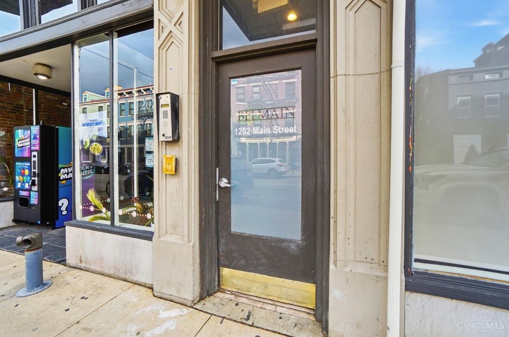 1202 Main Street, Cincinnati, OH 45202