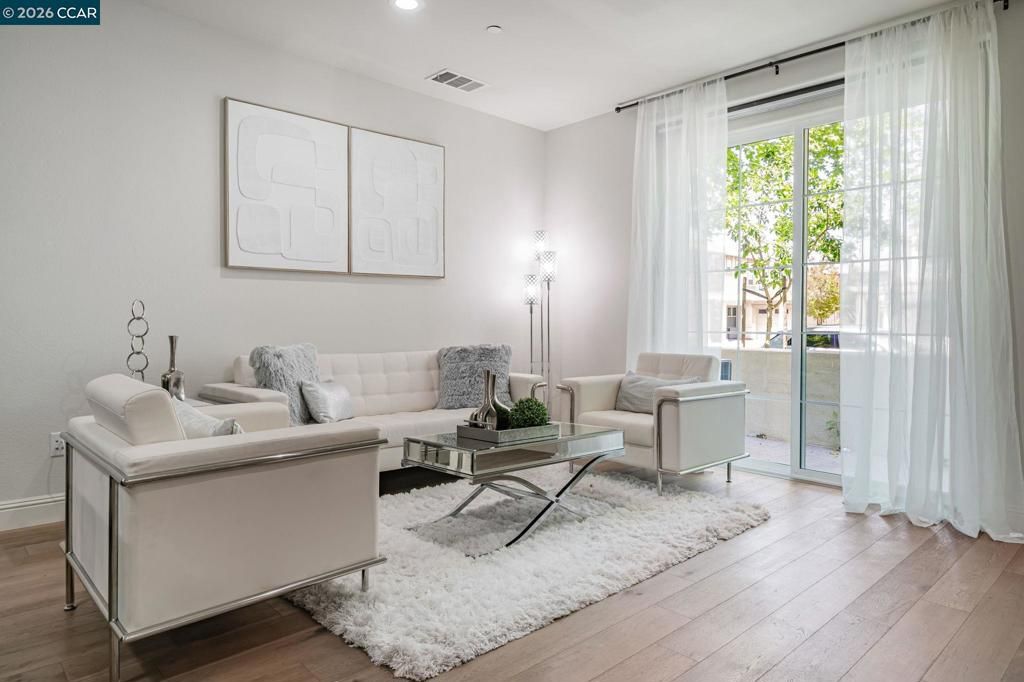 Image 2 of property listing at 6260 Main Branch Rd, San Ramon, CA 94582