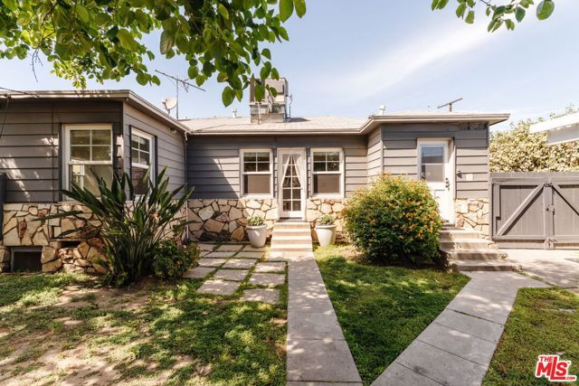 13932 Hamlin Street, Los Angeles, CA 91401