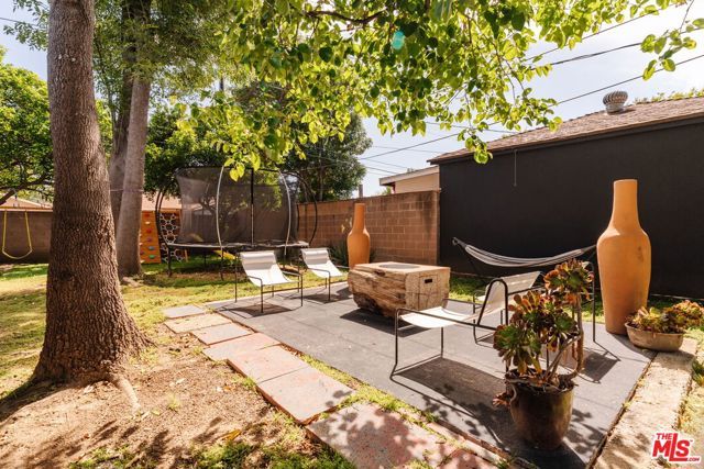 13932 Hamlin Street, Los Angeles, CA 91401