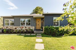 13932 Hamlin Street, Los Angeles, CA 91401