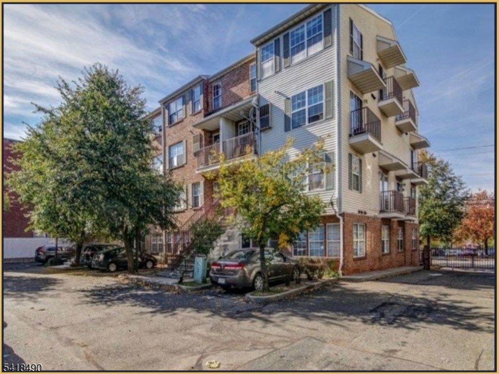 84 Union St C2, Newark City, NJ 07105