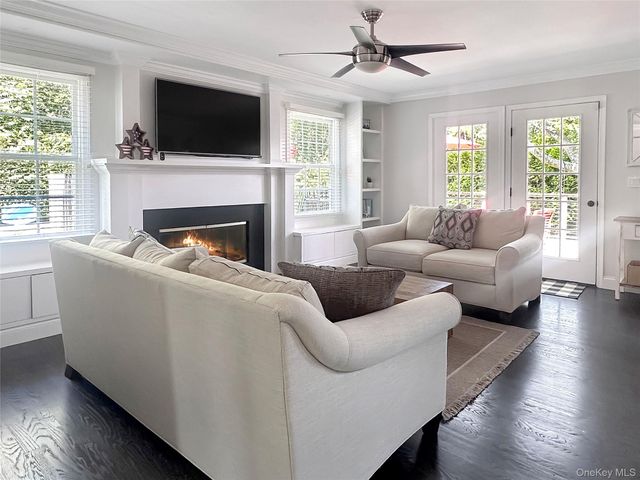 5765 Bergen Avenue, Mattituck, NY 11952