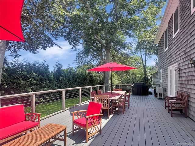 5765 Bergen Avenue, Mattituck, NY 11952