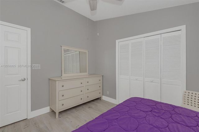 945 NW 202nd Ave, Pembroke Pines, FL 33029