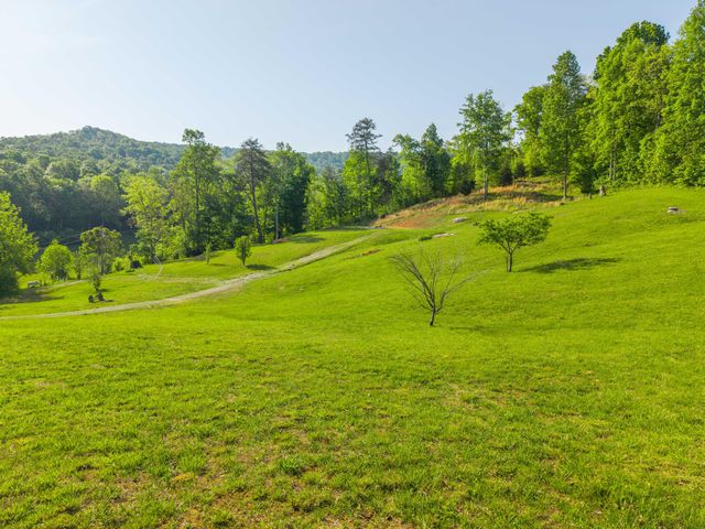 1051 Kelley Lane Spann Hill, Monticello, KY 42633