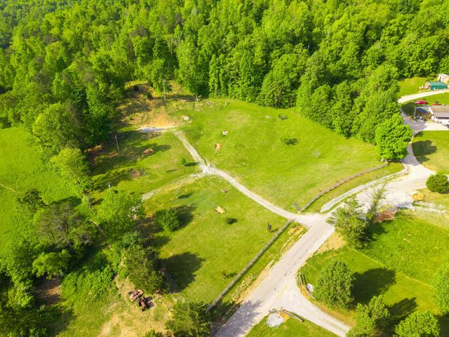 1051 Kelley Lane Spann Hill, Monticello, KY 42633