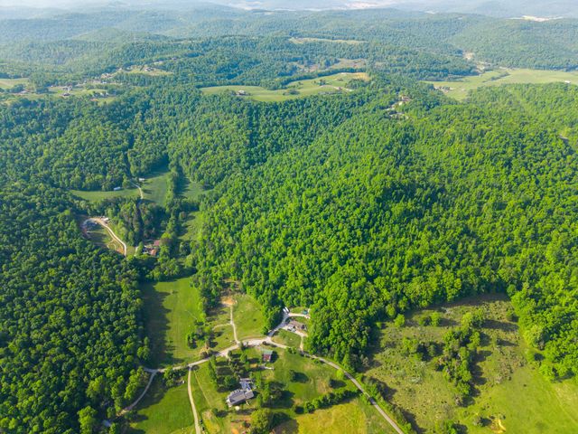 1051 Kelley Lane Spann Hill, Monticello, KY 42633