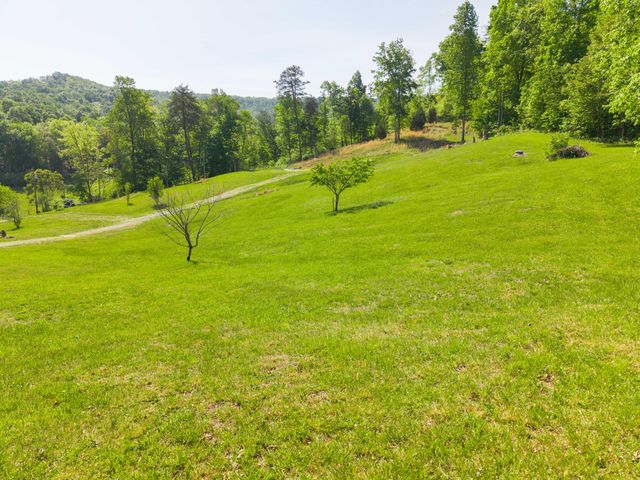 1051 Kelley Lane Spann Hill, Monticello, KY 42633