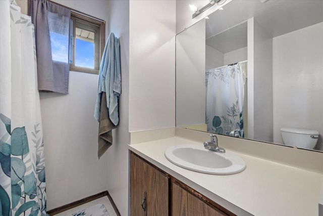 16312 W Coachlight DRIVE, New Berlin, WI 53151
