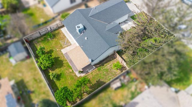 2376 Zinfandel Dr, Livingston, CA 95334