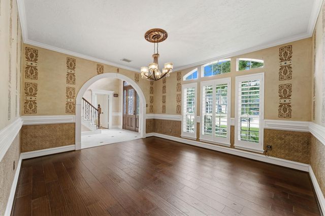 13807 Balmore Circle, Houston, TX 77069