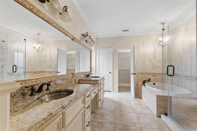 13807 Balmore Circle, Houston, TX 77069