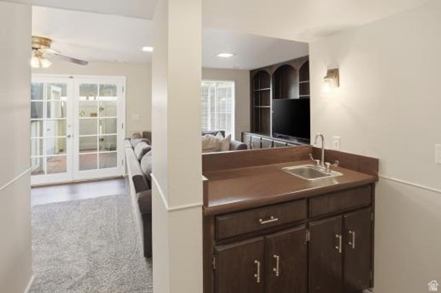 627 E SPRINGHILL DR, Murray, UT 84107