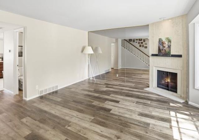 627 E SPRINGHILL DR, Murray, UT 84107