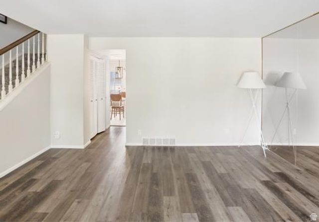 627 E SPRINGHILL DR, Murray, UT 84107