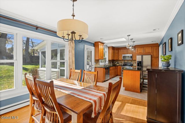 12 Delucia Terrace, Colonie, NY 12211