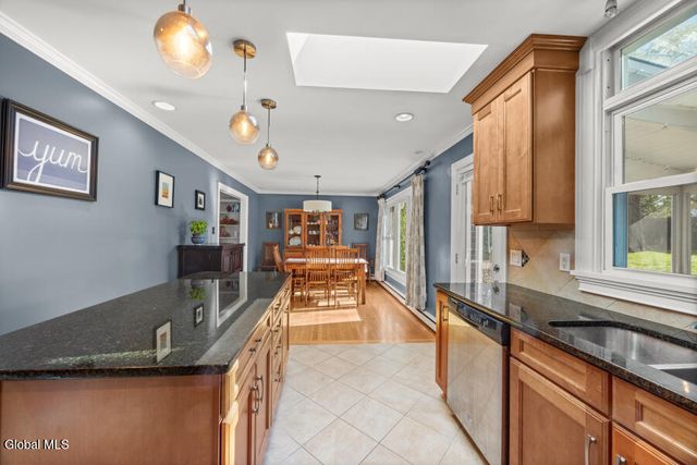 12 Delucia Terrace, Colonie, NY 12211