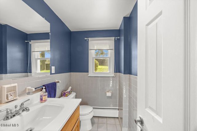 12 Delucia Terrace, Colonie, NY 12211