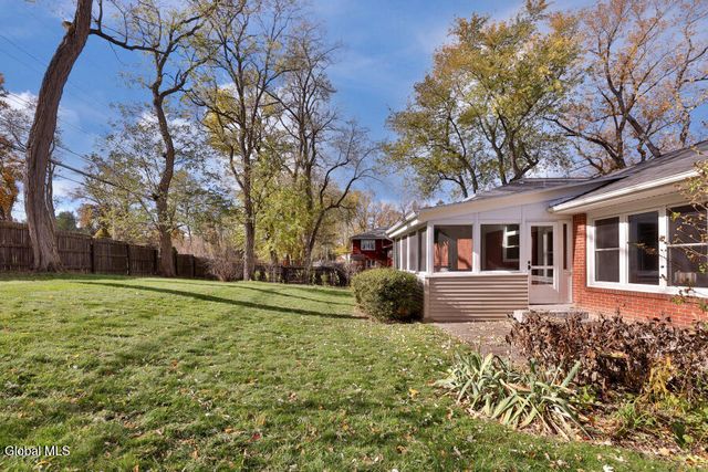 12 Delucia Terrace, Colonie, NY 12211