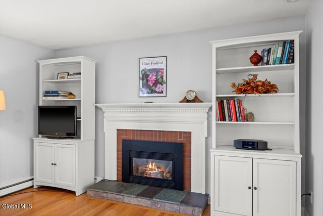 12 Delucia Terrace, Colonie, NY 12211