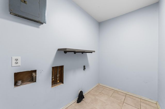 1407 Japonica Drive, Denver City, TX 79323