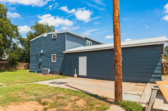 1407 Japonica Drive, Denver City, TX 79323