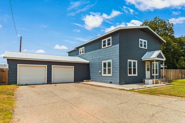 1407 Japonica Drive, Denver City, TX 79323