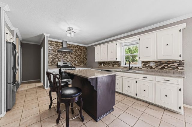 1407 Japonica Drive, Denver City, TX 79323