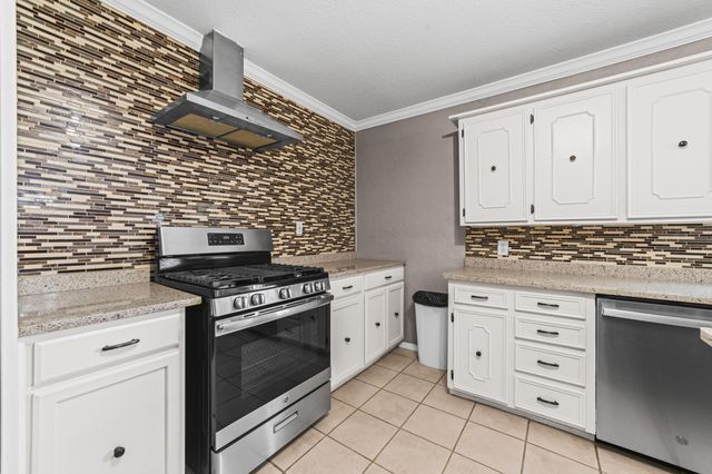 1407 Japonica Drive, Denver City, TX 79323