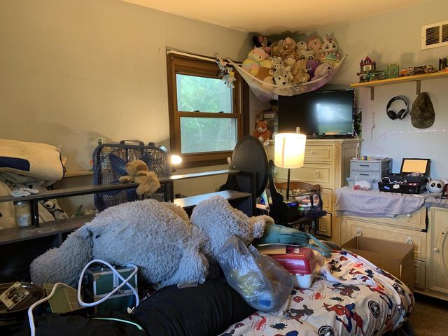 W310S8721 Casper DRIVE, Mukwonago, WI 53149