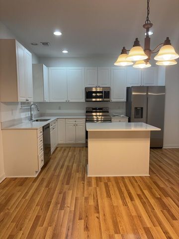 1544 Oxborough Circle, Mount Pleasant, SC 29466