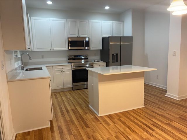 1544 Oxborough Circle, Mount Pleasant, SC 29466