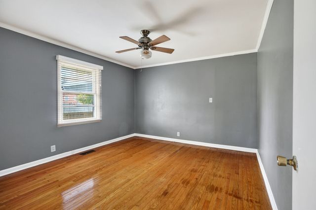 824 W Broad St, Smithville, TN 37166