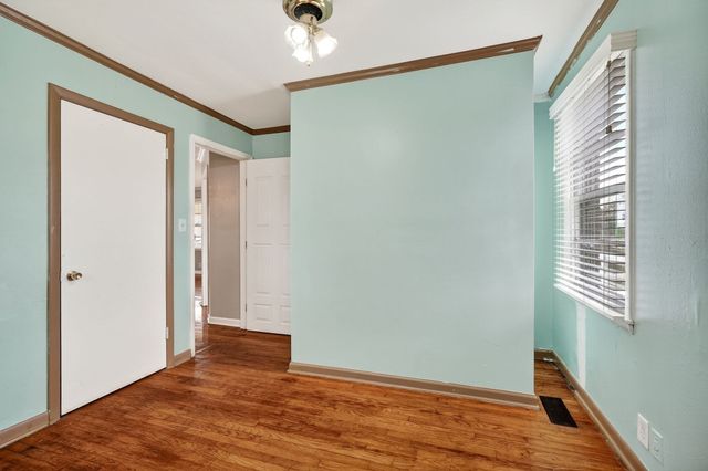 824 W Broad St, Smithville, TN 37166