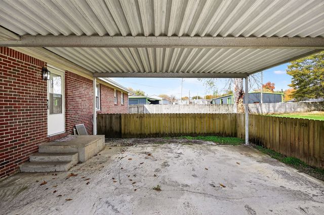 824 W Broad St, Smithville, TN 37166