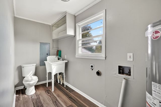 824 W Broad St, Smithville, TN 37166