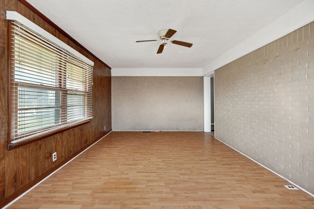 824 W Broad St, Smithville, TN 37166