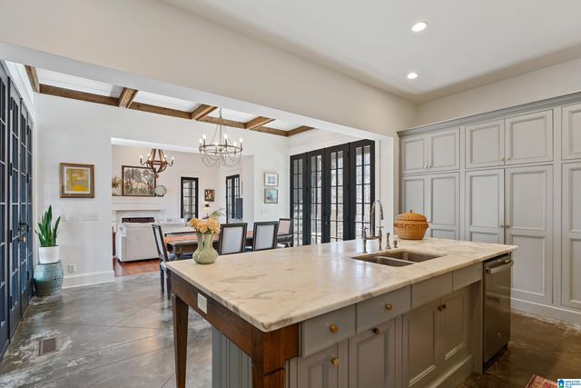 101 CONNEMARA TRAIL, Birmingham, AL 35242