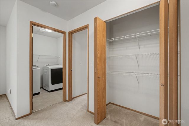 2261 Wallace Loop, Dupont, WA 98327