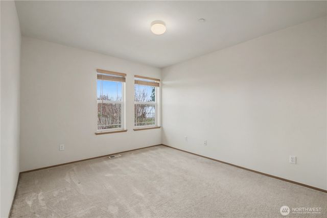 2261 Wallace Loop, Dupont, WA 98327