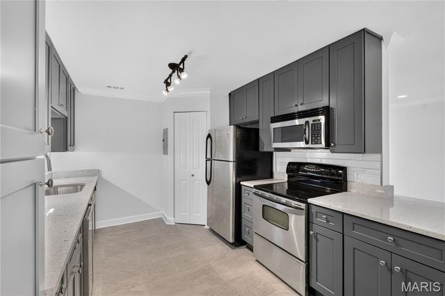 5630 Pershing Avenue 54, St Louis, MO 63112