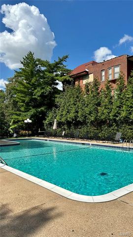 5630 Pershing Avenue 54, St Louis, MO 63112