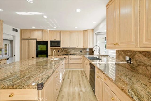 20171 Allentown, Woodland Hills, CA 91364