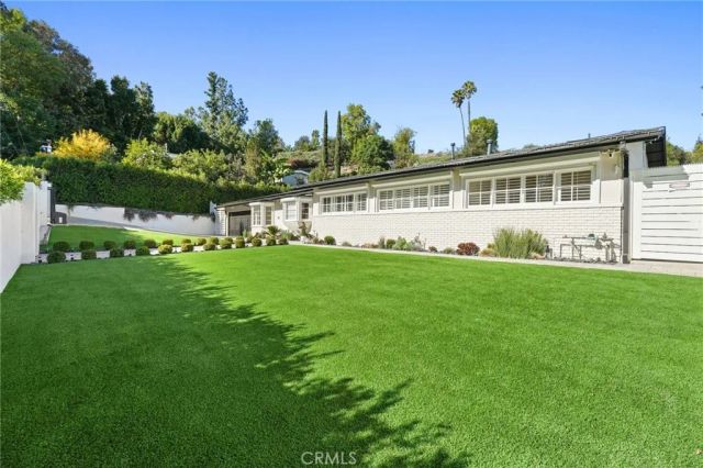 20171 Allentown, Woodland Hills, CA 91364