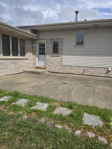 9147 Boardwalk Terrace, Orland Hills, IL 60487