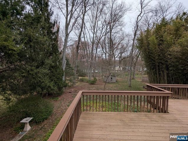 97 Columbus Avenue, Closter, NJ 07624