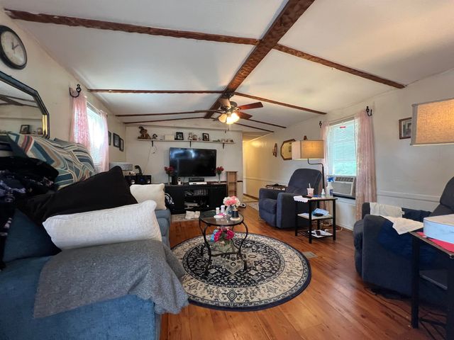 72 Bowman Road, Alton, NH 03809